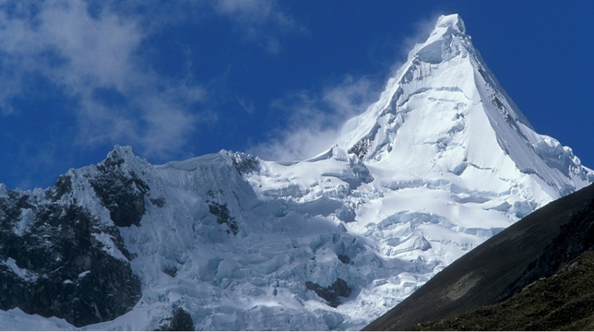 NEVADO ALPAMAYO - CEDROS GRAN TREKKING 