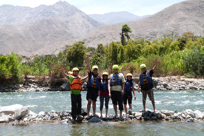 With Victor in Lunahuana - Imagen 4