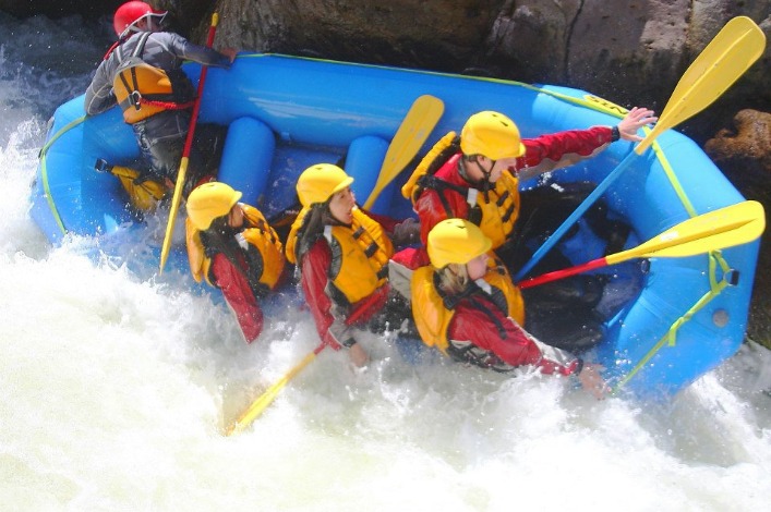 Whitewater Rafting Adventure - Imagen 3