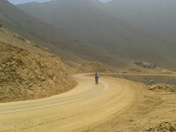 Adventures on Two Wheels - Imagen 2