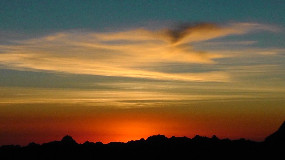 HUASCARAN THE ROOF OF PERU