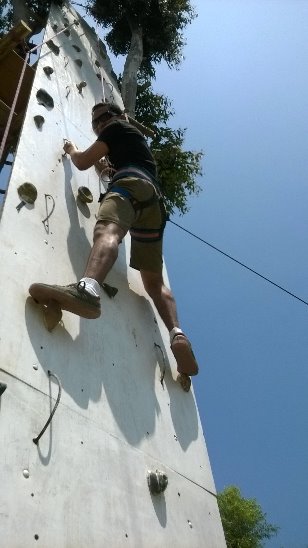 CLIMBING AT LAGUNA CONACHE - Imagen 2