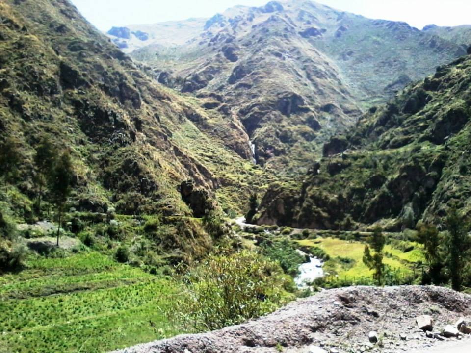 Route to Yuracmayo Dam - Imagen 3