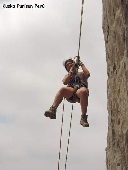 EXTREME RAPPELLING IN LOMAS DE LUCUMO - Imagen 2