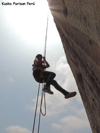 EXTREME RAPPELLING IN LOMAS DE LUCUMO - Imagen 7