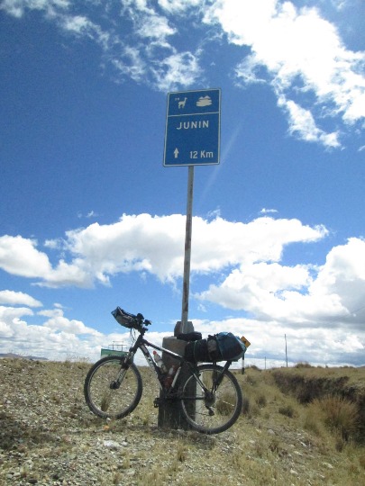 Cycling towards Cerro de Pasco - Imagen 7