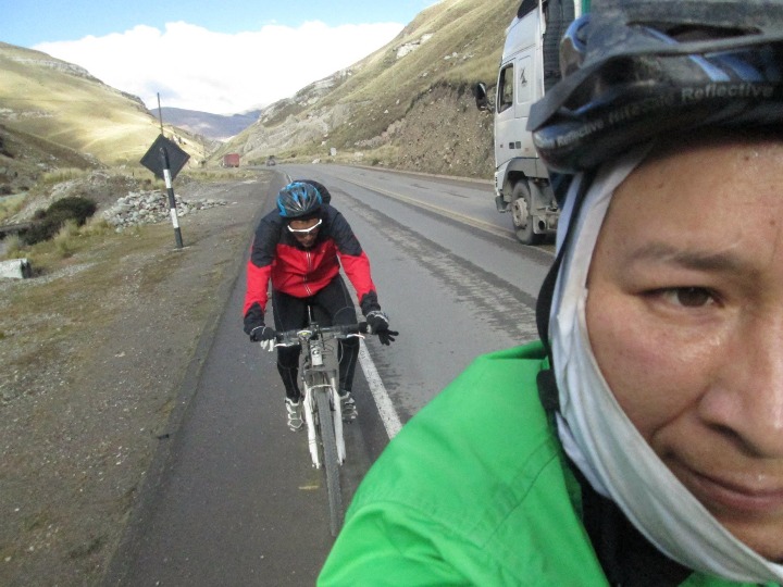 Cycling towards Cerro de Pasco - Imagen 9