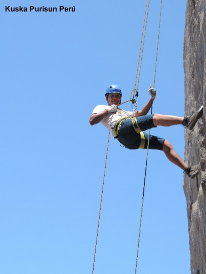 EXTREME RAPPELLING IN LOMAS DE LUCUMO - Imagen 4