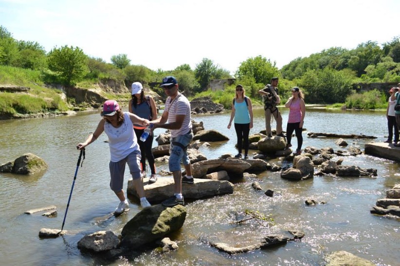 MOLINO DOLL Trekking and Adventure - Imagen 3