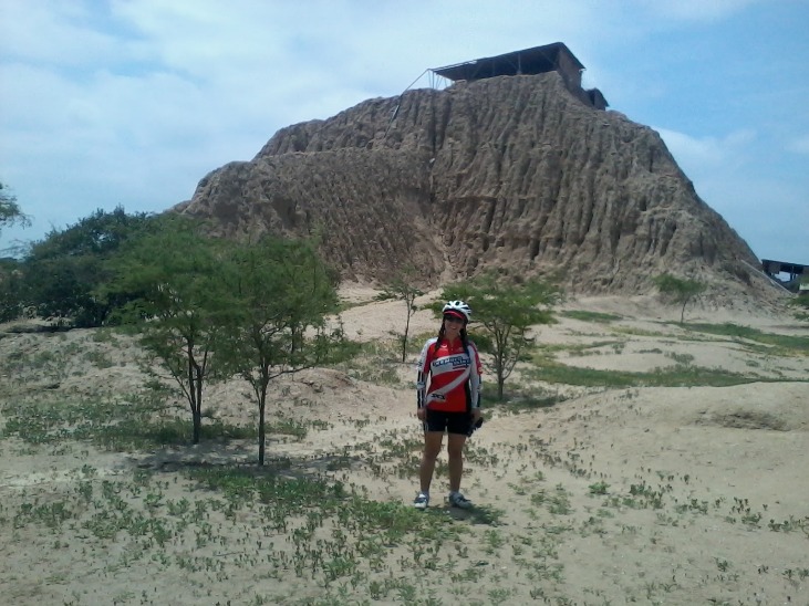 Túcume Pyramids - Imagen 10