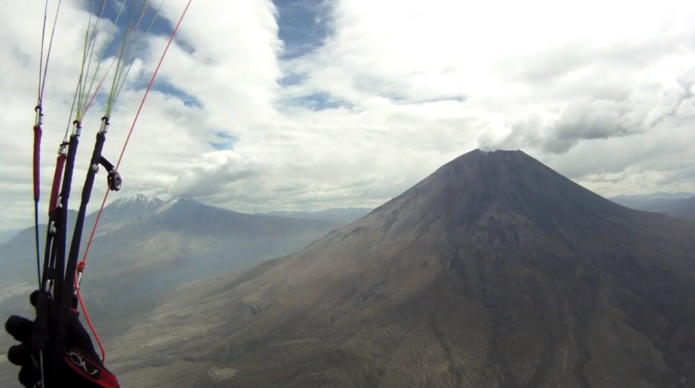 Flight from Misti - Imagen 4