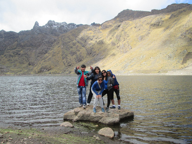 Razuhuillca Lakes Trekking