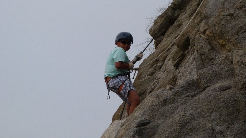 Rock Climbing Adventure - Imagen 3