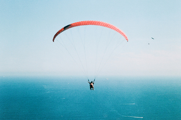 Paragliding: Elements and Flight Phases.