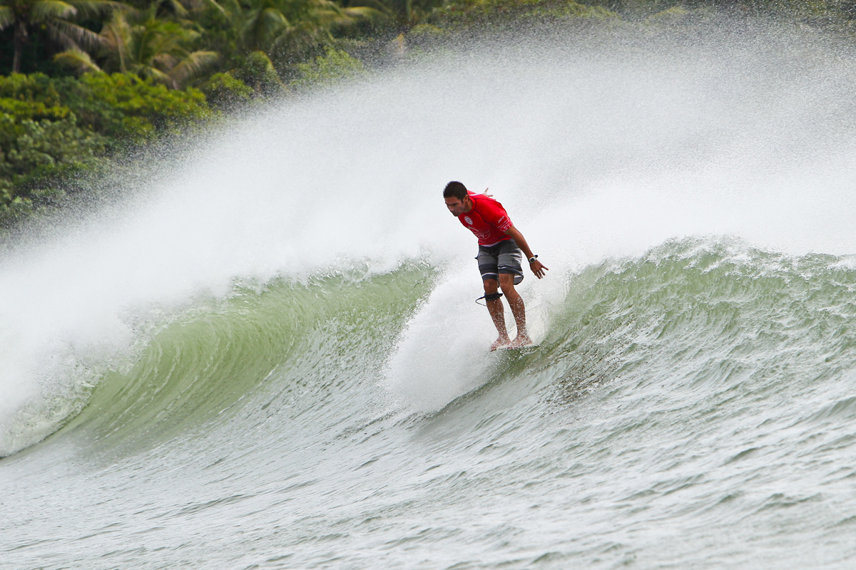 Piccolo Clemente: Two-Time World Longboard Surf Champion