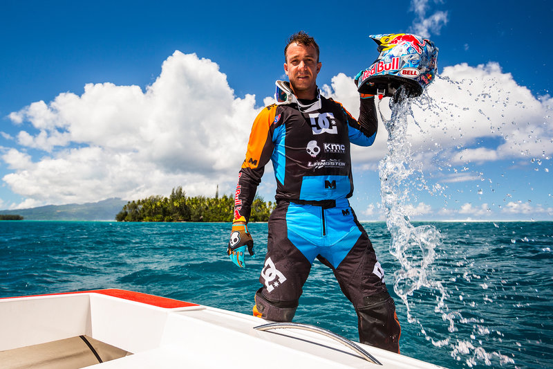 The Motorcyclist Robbie Maddison: Surfing on Motocross