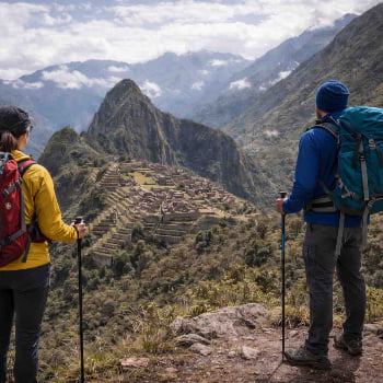 What to do in Cusco if you love adventure: trekking, rafting, and breathtaking landscapes.