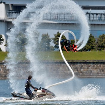 Flyboard: The new sport of the future.