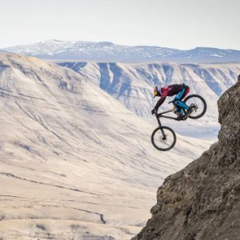 Movies about adventure sports: The adrenaline on the big screen!