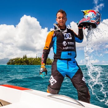 The Motorcyclist Robbie Maddison: Surfing on Motocross