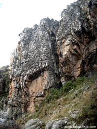 Escalada en Huayrapongo