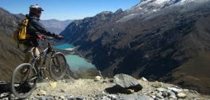 Cycling in Cordillera Blanca