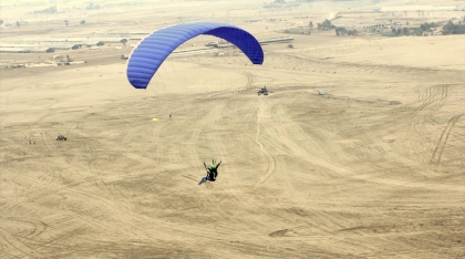 Paragliding in Lurín