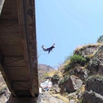 Bungee Jumping in Autisha