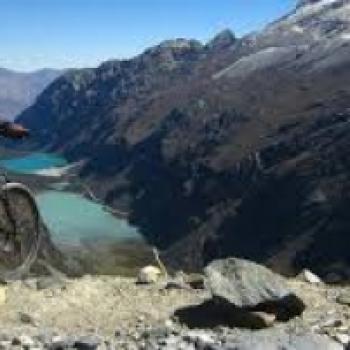 Cycling in Cordillera Blanca