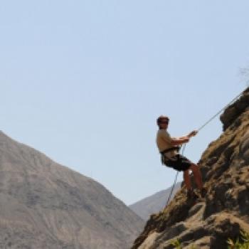 Rappelling in Lunahuaná