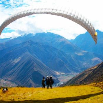 Paragliding in Chinchero