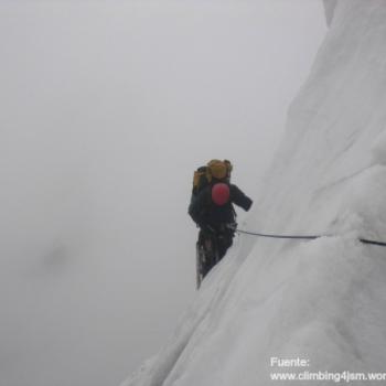 Climbing in Nevado Verónica